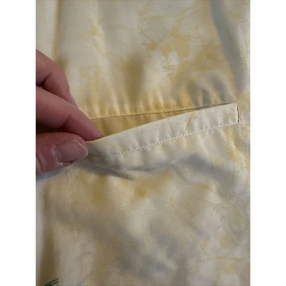 Men’s Hawaiian Shirt Caribbean Surfboards Cars Floral Flowers L / XL Button Up - Picture 5 of 13